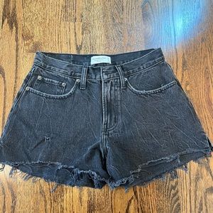 ABERCROMBIE The Boyfriend Short Mid Rise Curve Love